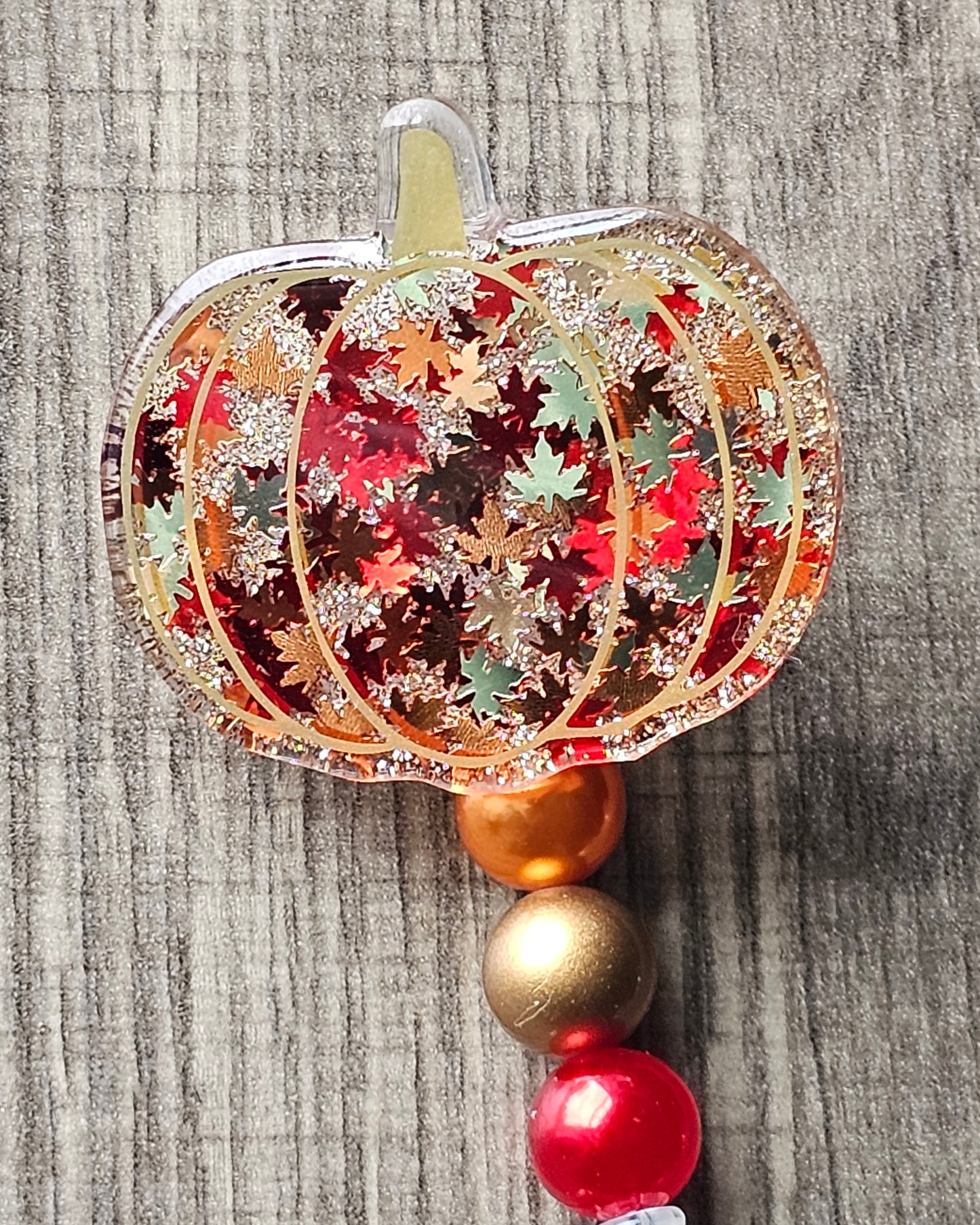 Pumpkin Badge Reel
